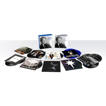 David Bowie - I Can't Give Everything Away